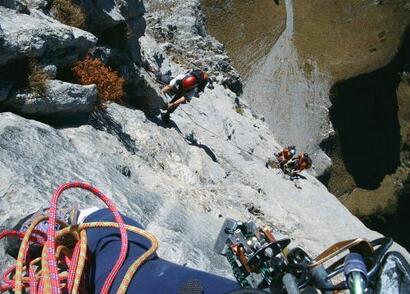 L’escalade sur rocher, ça vous tente ? L’escalade sur rocher, ça vous tente ?